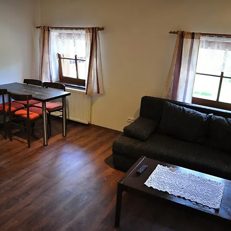 U Jezera Laka Apartment Prasily Exterior photo