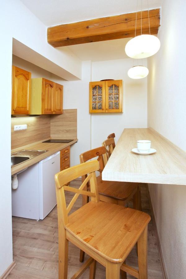 U Jezera Laka Apartment
